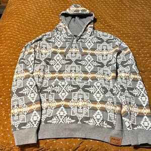Ariat Pendleton Aztec hoodie. Large